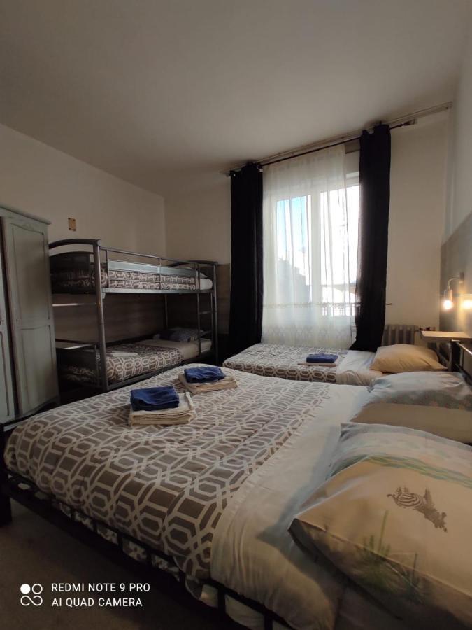 ריימס Hotel Le Bon Moine מראה חיצוני תמונה