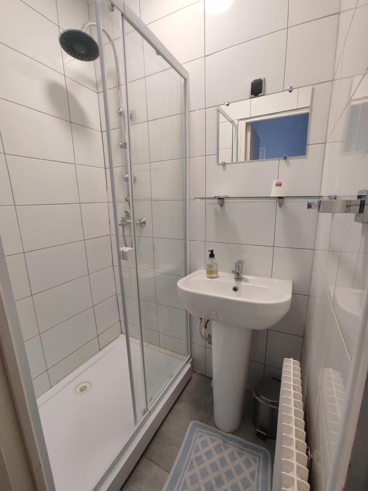 ריימס Hotel Le Bon Moine מראה חיצוני תמונה